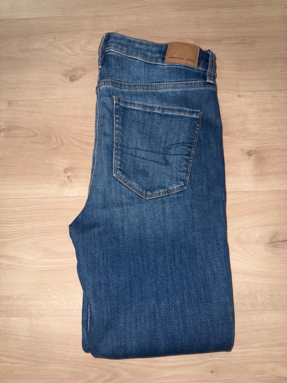 American Eagle Outfitters Super Hi-Rise Jeans